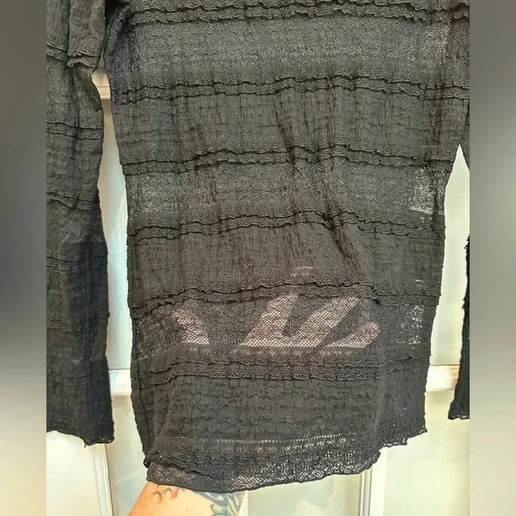 BCBGMAXAZRIA | Black Lace Semi Sheer Long Sleeve Blouse Size M Medium - Picture 3 of 6